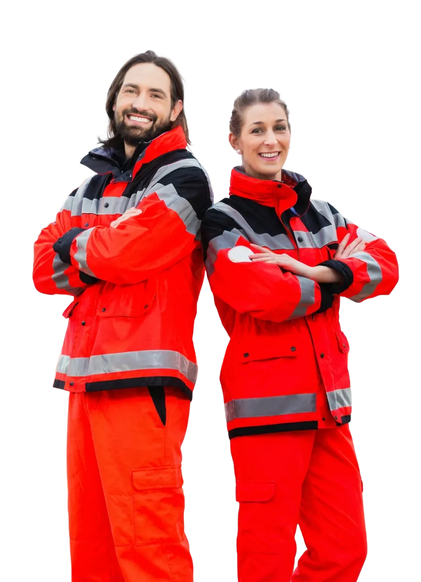 Due operatori sanitari in divisa